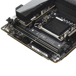 Материнская плата GIGABYTE Z790I AORUS ULTRA thumb 4